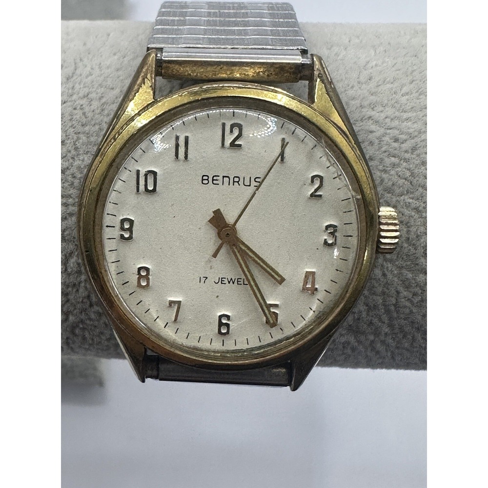 Benrus Vintage 17 Jewels Manual Wind‎ Mens Gold Plated Watch 35MM 6.5"